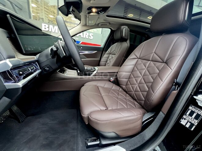 BMW 740 2025, 12,000 km - 3.0 l - Bakı