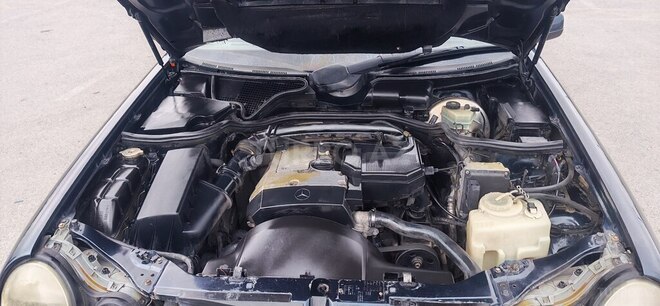 Mercedes E 230 1996, 405,500 km - 2.3 л - Xaçmaz