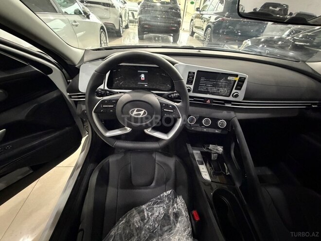 Hyundai Elantra 2026, 0 km - 1.5 l - Bakı