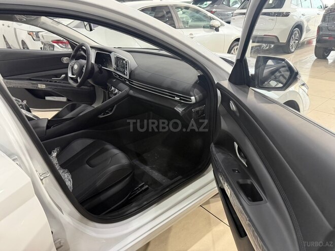Hyundai Elantra 2026, 0 km - 1.5 l - Bakı