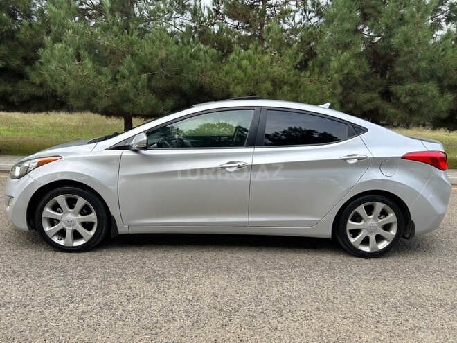 Hyundai Elantra 2012, 236,728 km - 1.8 l - Masallı