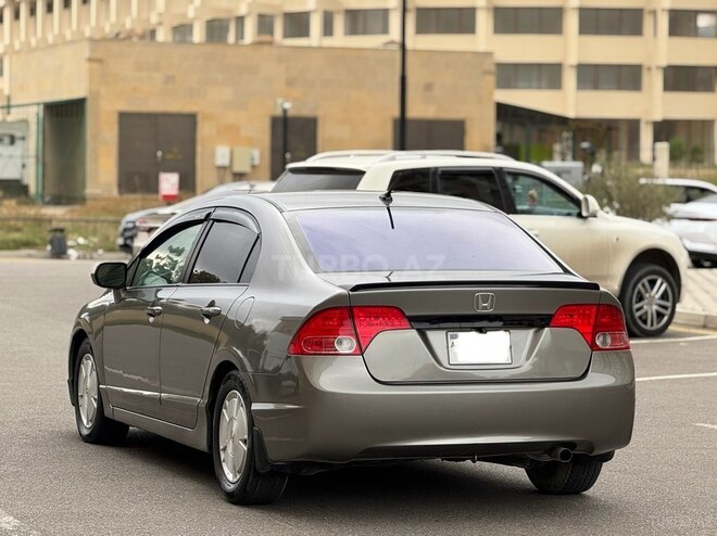 Honda Civic 2008, 333,882 km - 1.3 l - Sumqayıt