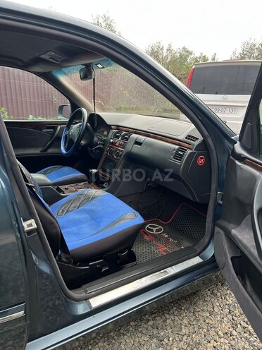 Mercedes E 220 2000, 565,965 km - 2.2 l - Lənkəran