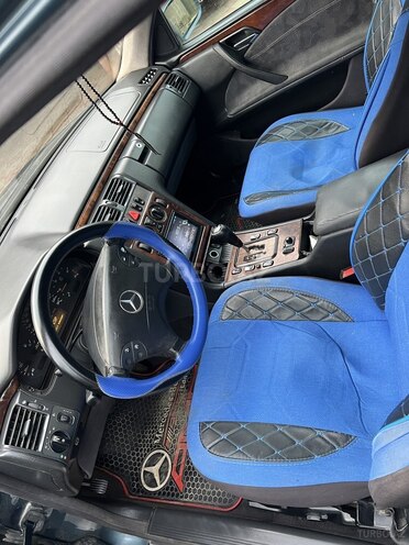 Mercedes E 220 2000, 565,965 km - 2.2 l - Lənkəran