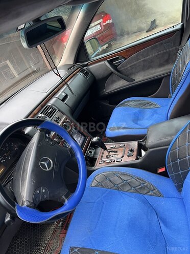Mercedes E 220 2000, 565,965 km - 2.2 l - Lənkəran