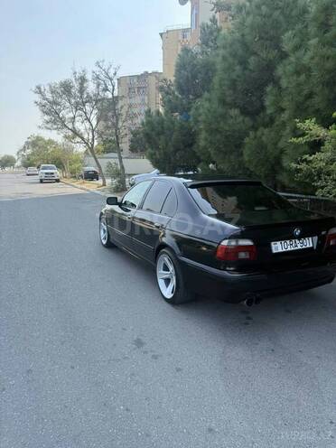 BMW 528 1998, 250,000 km - 2.8 l - Bakı