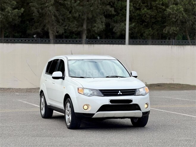 Mitsubishi Outlander 2008, 214,777 km - 2.4 л - Sumqayıt