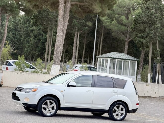 Mitsubishi Outlander 2008, 214,777 km - 2.4 л - Sumqayıt