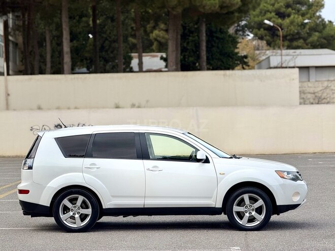 Mitsubishi Outlander 2008, 214,777 km - 2.4 л - Sumqayıt