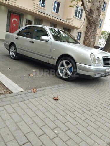 Mercedes E 230 1997, 265,328 km - 2.3 l - Mingəçevir