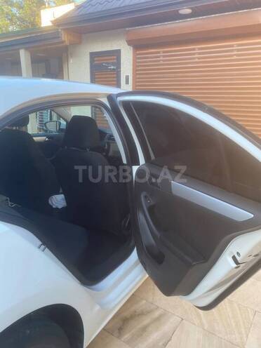 Volkswagen Jetta 2012, 174,545 km - 2.0 l - Bakı