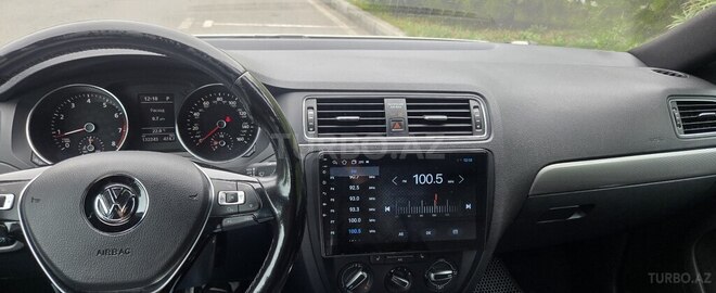 Volkswagen Jetta 2017, 135,000 km - 1.4 l - Bakı