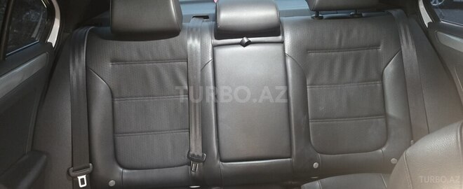 Volkswagen Jetta 2017, 135,000 km - 1.4 l - Bakı