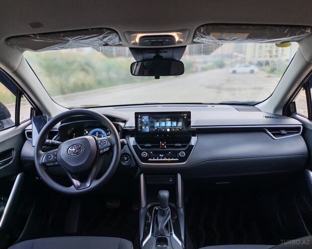 Toyota Corolla Cross 2025, 4,600 km - 2.0 l - Bakı