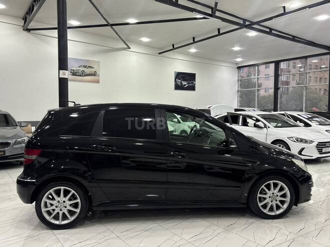 Mercedes B 170 2009, 140,000 km - 1.7 l - Sumqayıt