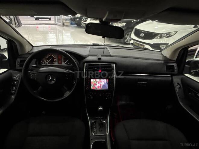 Mercedes B 170 2009, 140,000 km - 1.7 l - Sumqayıt