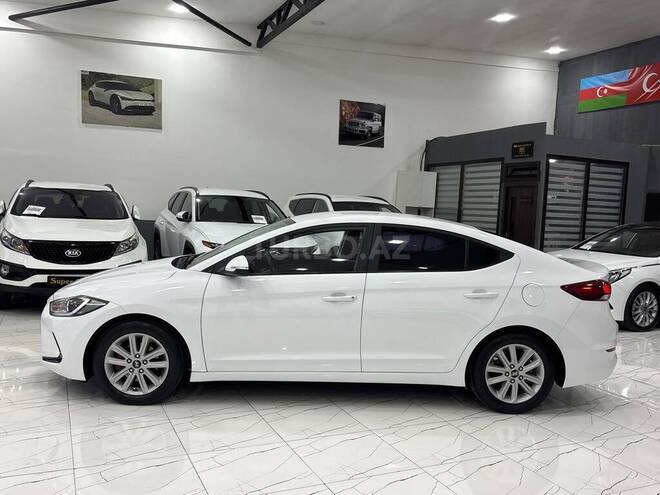 Hyundai Avante 2017, 185,000 km - 1.6 l - Sumqayıt