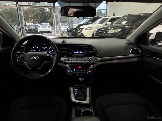 Hyundai Avante 2017, 185,000 km - 1.6 l - Sumqayıt
