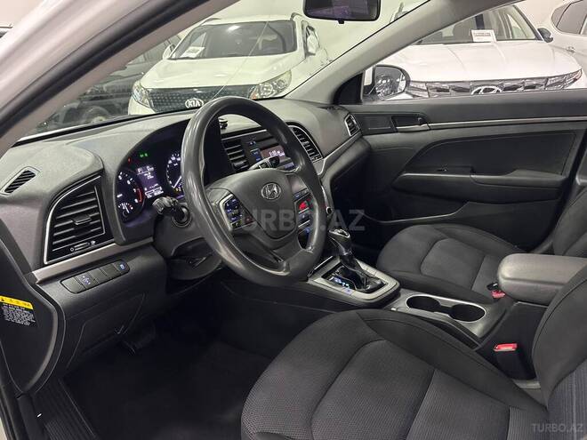 Hyundai Avante 2017, 185,000 km - 1.6 l - Sumqayıt