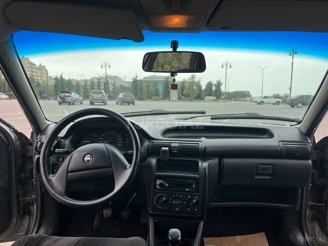 Opel Astra 1991, 276,000 km - 1.6 l - Sumqayıt
