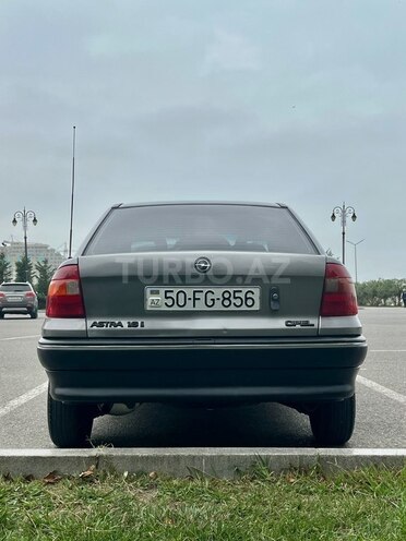Opel Astra 1991, 276,000 km - 1.6 l - Sumqayıt