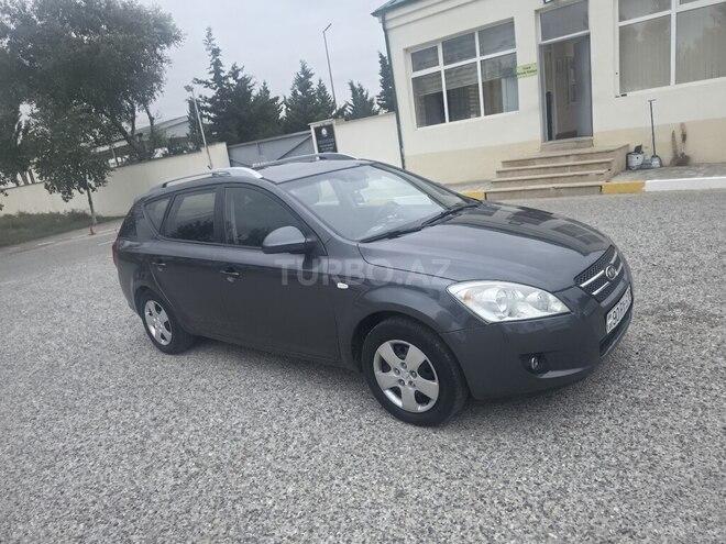 Kia  2009, 313,000 km - 1.4 l - Bakı