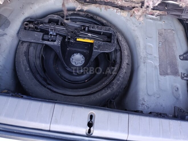 Toyota Prius 2007, 328,000 km - 1.5 л - Zaqatala