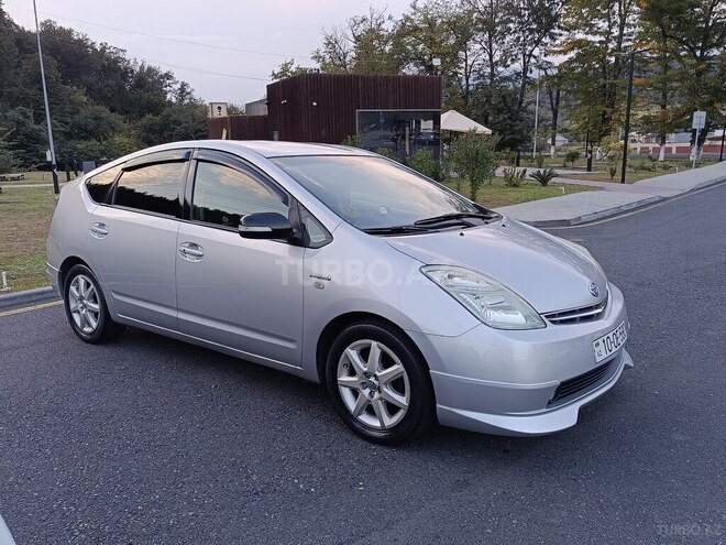 Toyota Prius 2007, 328,000 km - 1.5 л - Zaqatala