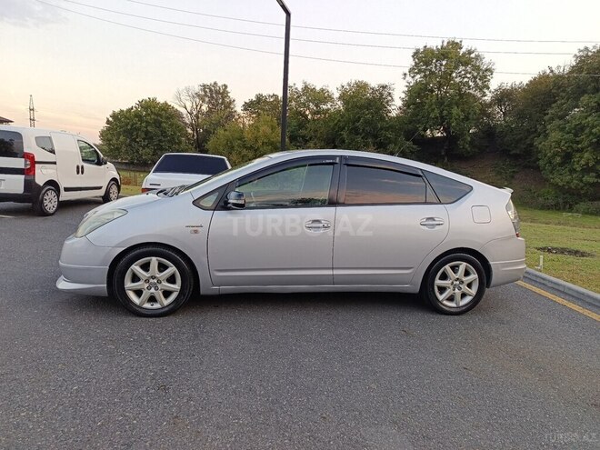 Toyota Prius 2007, 328,000 km - 1.5 л - Zaqatala