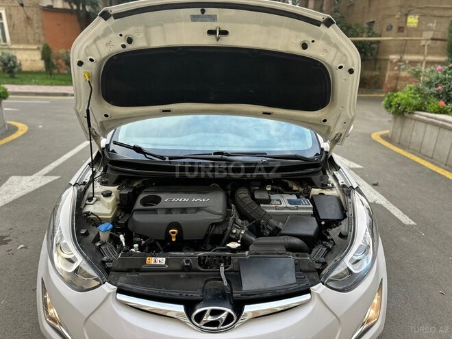 Hyundai Avante 2014, 256,000 km - 1.6 l - Bakı