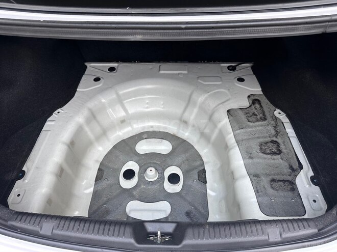 Hyundai Avante 2014, 256,000 km - 1.6 l - Bakı