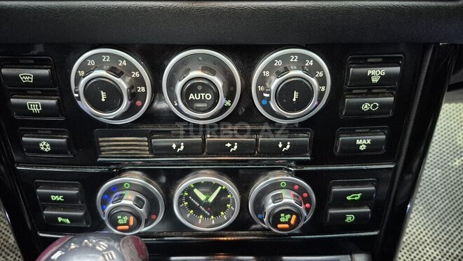 Land Rover Range Rover 2007, 300,000 km - 4.2 l - Bakı