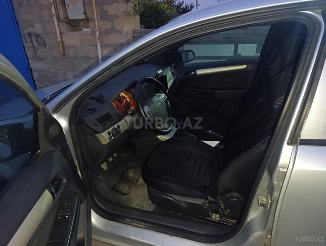 Opel Astra 2008, 351,218 km - 1.3 l - Bakı