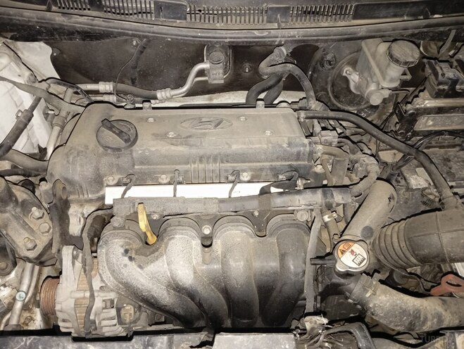 Hyundai Accent 2012, 225,000 km - 1.6 l - Bakı