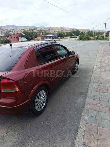 Opel Astra 1999, 350,000 km - 1.6 l - Qax