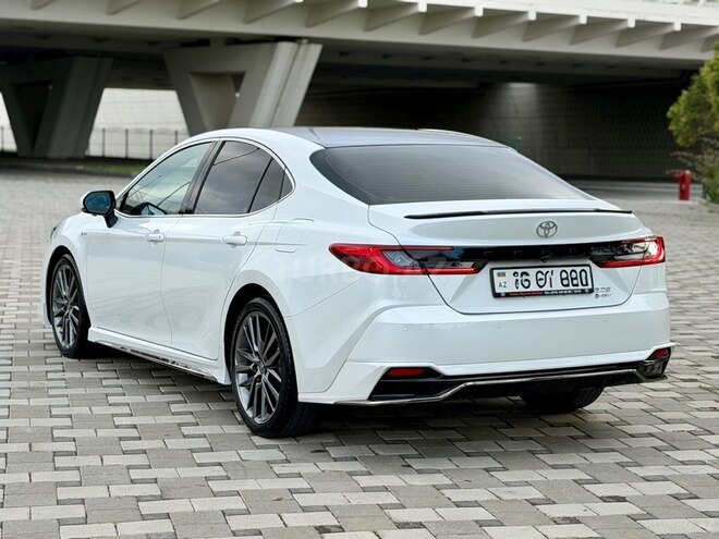 Toyota Camry 2025, 11,000 km - 2.0 l - Bakı