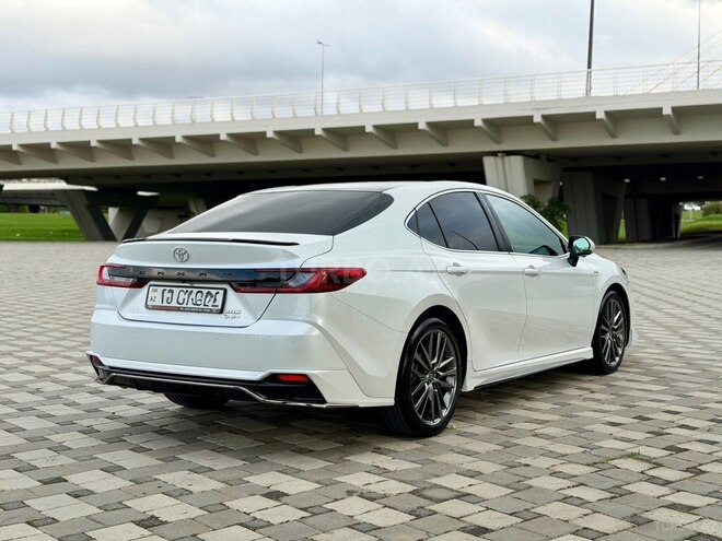 Toyota Camry 2025, 11,000 km - 2.0 l - Bakı
