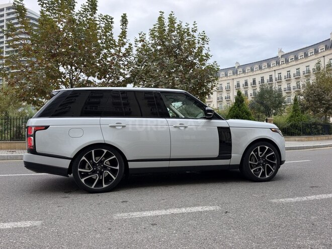 Land Rover Range Rover 2018, 125,000 km - 3.0 l - Bakı