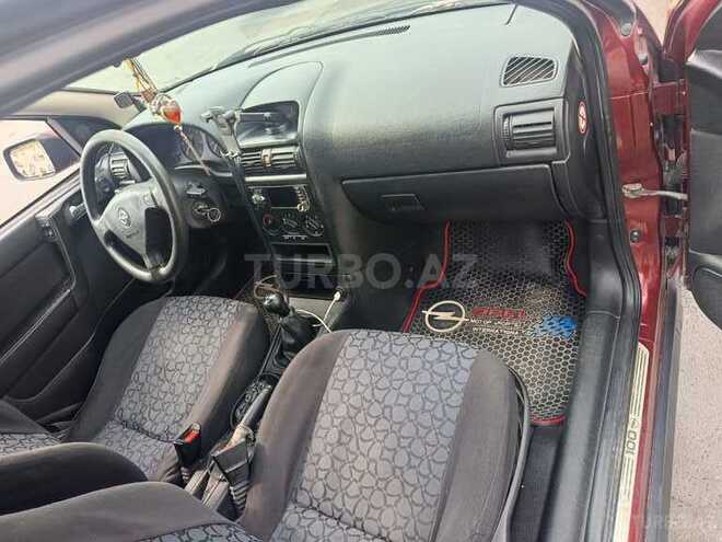 Opel Astra 1999, 350,000 km - 1.6 l - Qax