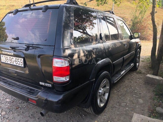 Nissan Pathfinder 2004, 300,000 km - 3.5 l - Quba