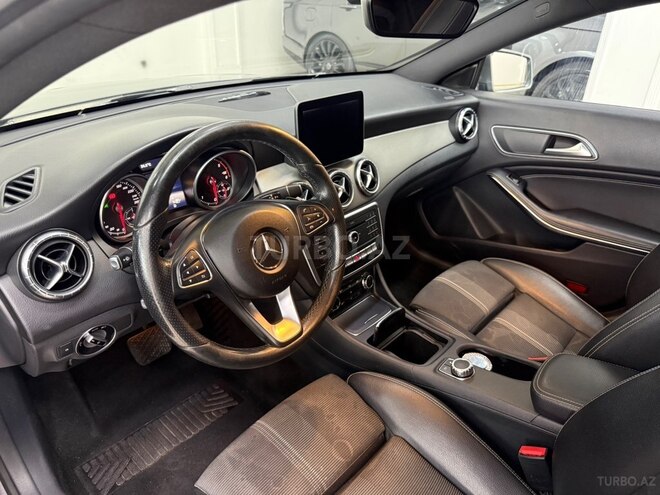 Mercedes  2016, 218,000 km - 1.5 l - Bakı