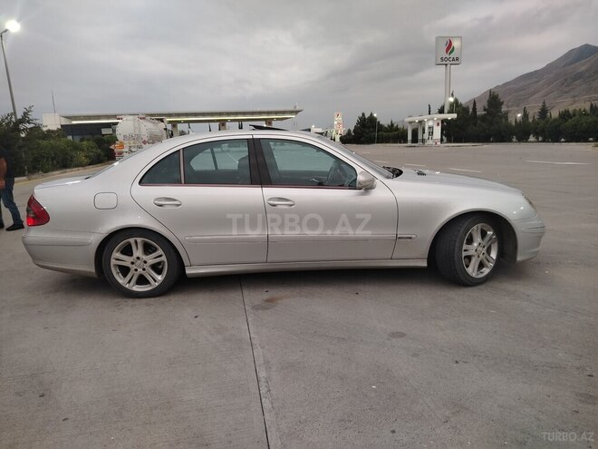 Mercedes E 220 2008, 283,000 km - 2.2 l - Bakı