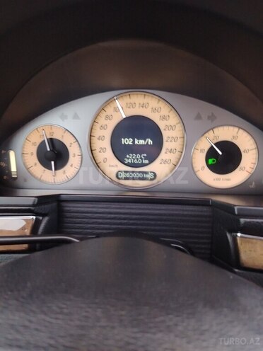 Mercedes E 220 2008, 283,000 km - 2.2 l - Bakı
