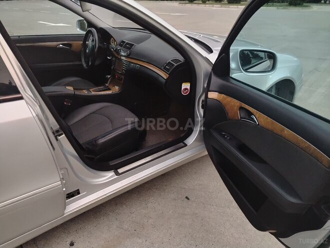Mercedes E 220 2008, 283,000 km - 2.2 l - Bakı