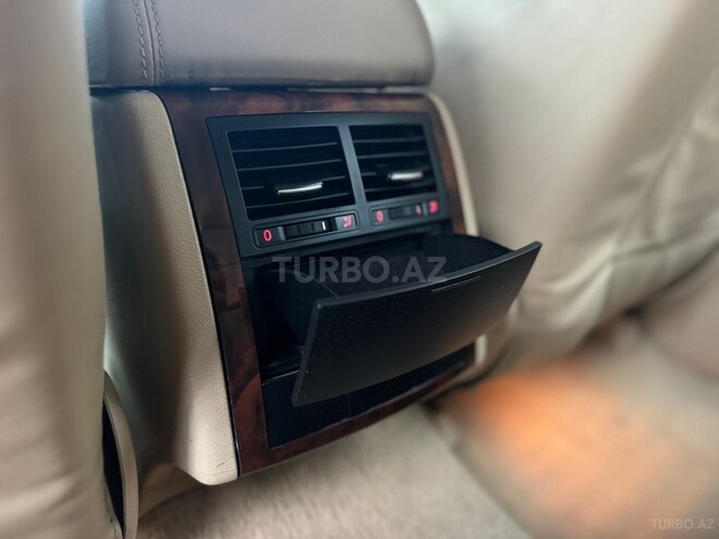 Volkswagen Touareg 2009, 190,000 km - 4.2 l - Bakı