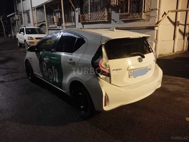 Toyota Aqua 2019, 345,000 km - 1.5 l - Bakı