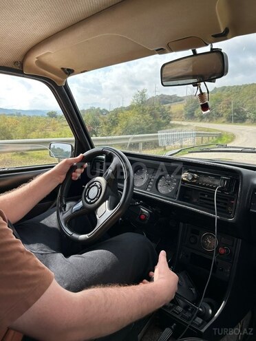 LADA (VAZ) 2107 2000, 76,000 km - 1.6 l - Quba