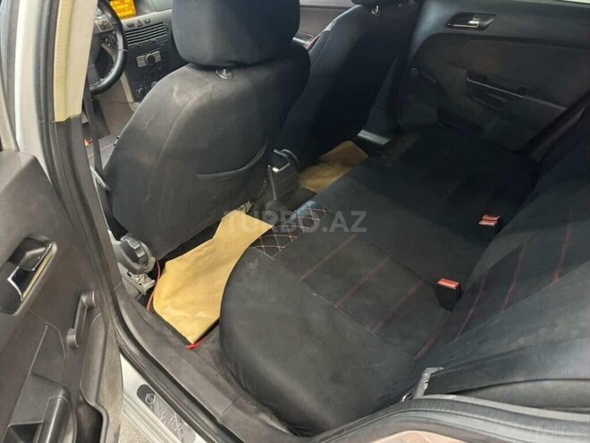 Opel Astra 2004, 294,000 km - 1.4 л - Gəncə