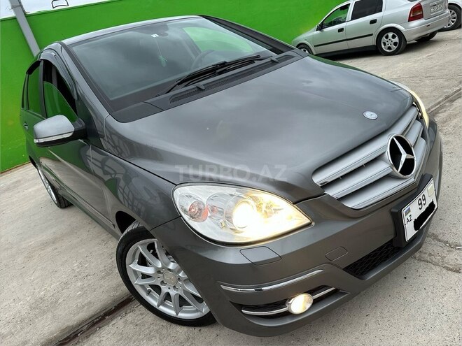 Mercedes B 170 2010, 167,400 km - 1.7 l - Sumqayıt