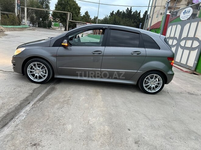 Mercedes B 170 2010, 167,400 km - 1.7 l - Sumqayıt